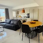 Offshore 45 Apartmán *