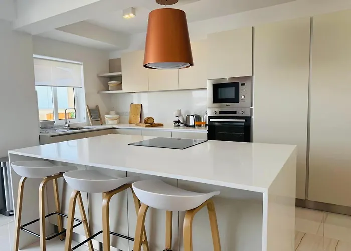 Offshore 45 Saint Julian's