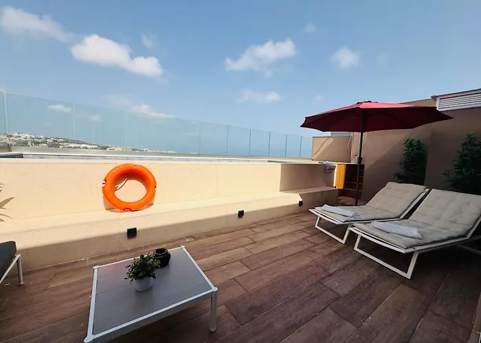 Offshore 45 Saint Julian's