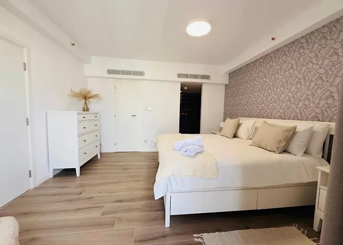 Offshore 45 דירה