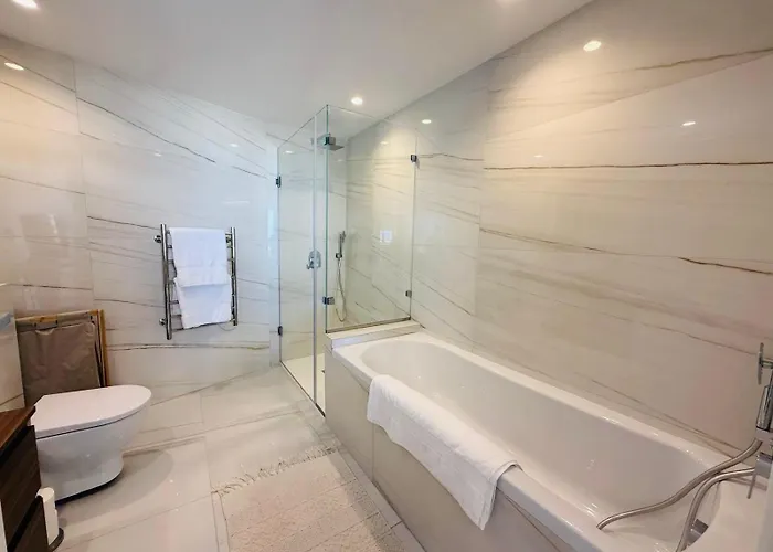 Offshore 45 דירה *