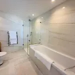Offshore 45 Apartment *